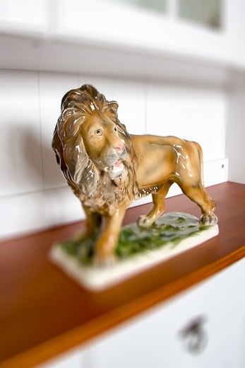Einrichtung Löwen-Figur